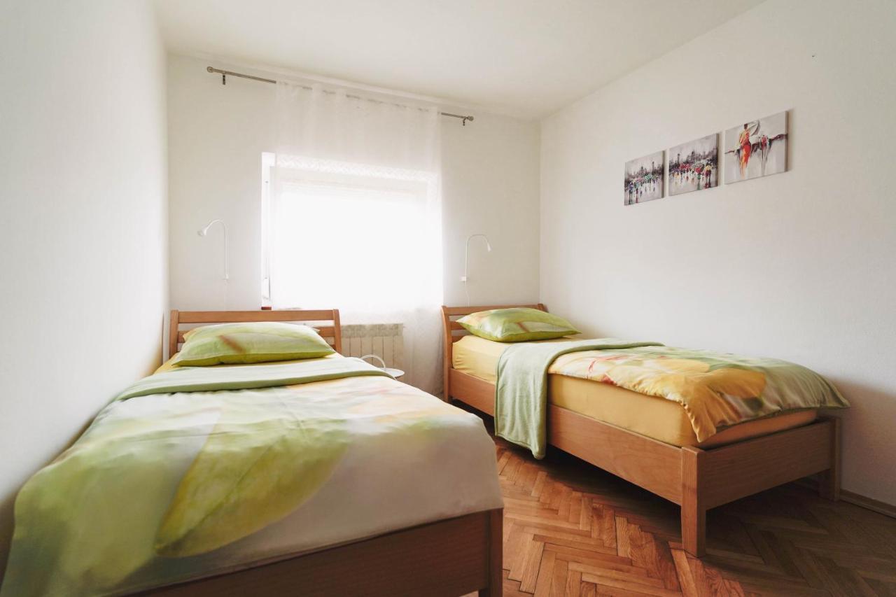 Ferienwohnung Pri Neji Postojna Exterior foto